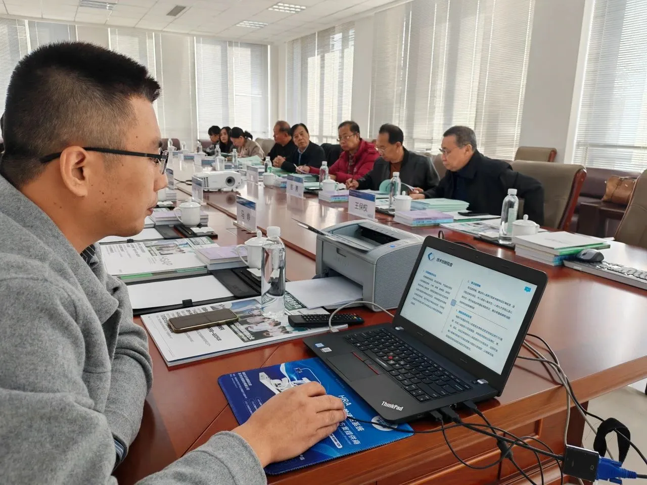 news-1280-960 news-1280-960